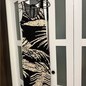 House of Harlow 1960 Black and Cream Maxi Dress